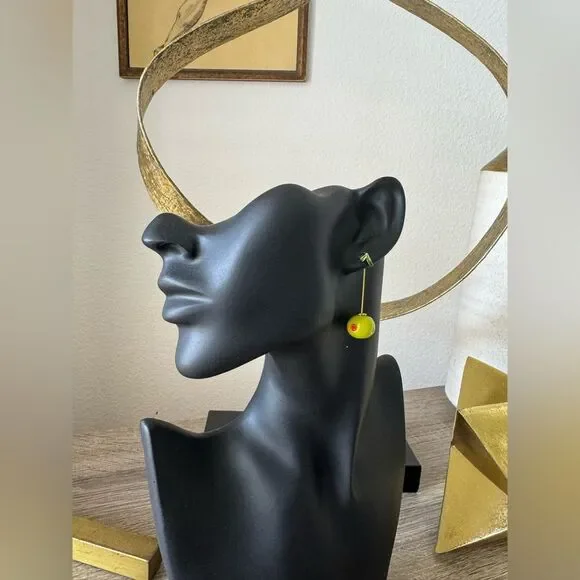 Elegant Olive Green Drop Earrings A1343 - Picture 4 of 4